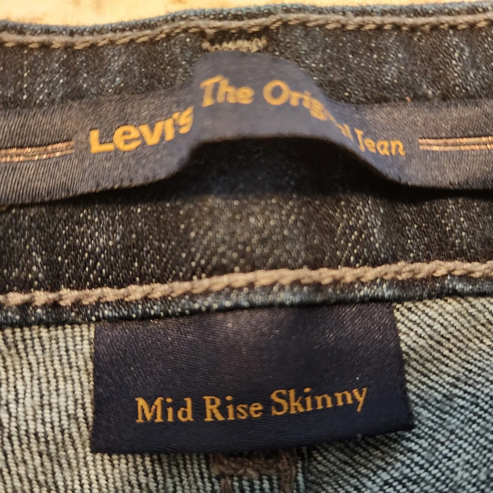 Levi's Women's Mid Rise Skinny Blue Jeans Red Tab Sz 16 Y2K Retro 90s Grunge